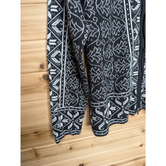 Peruvian Link Sweater Womens Large Black White Patterned Zip Front Cardigan - Picture 4 of 11